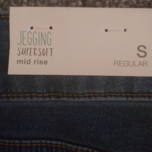 Maurices jeggings NWT size small - Picture 3 of 8